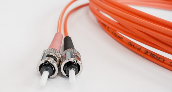D:\Dev\Projects\Ideacom\Guest Posting\External\Top 5 Business Internet Solutions\Fiber Optic Cable.jpg