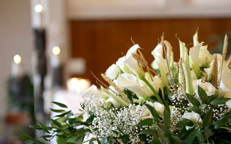 5 Steps for Planning a Funeral Service